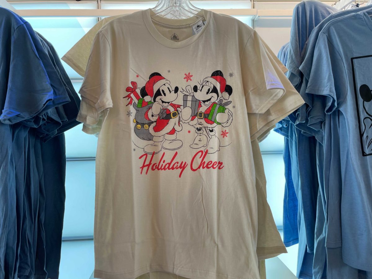 christmas-holiday-cheer-tshirt-3-9104568