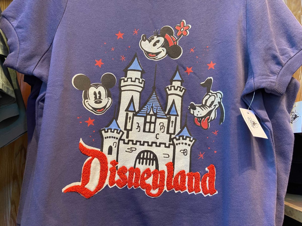 dl-castle-t-shirt-1-6505503