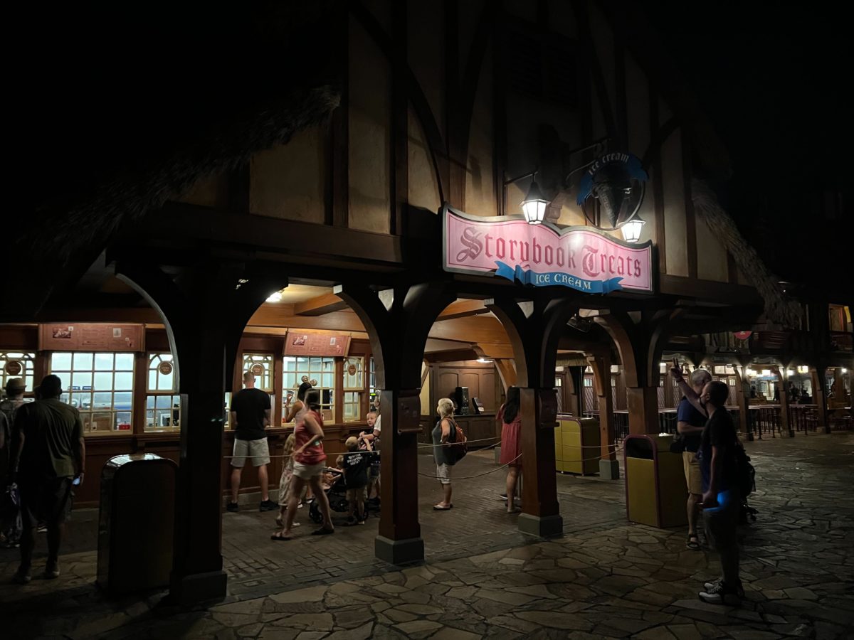 magic-kingdom-extended-evening-hours-13-3842300