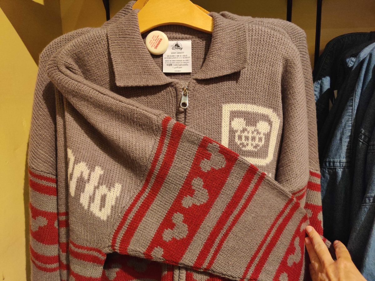 mickey-mouse-spirit-jersey-knit-sweater-4-8489038
