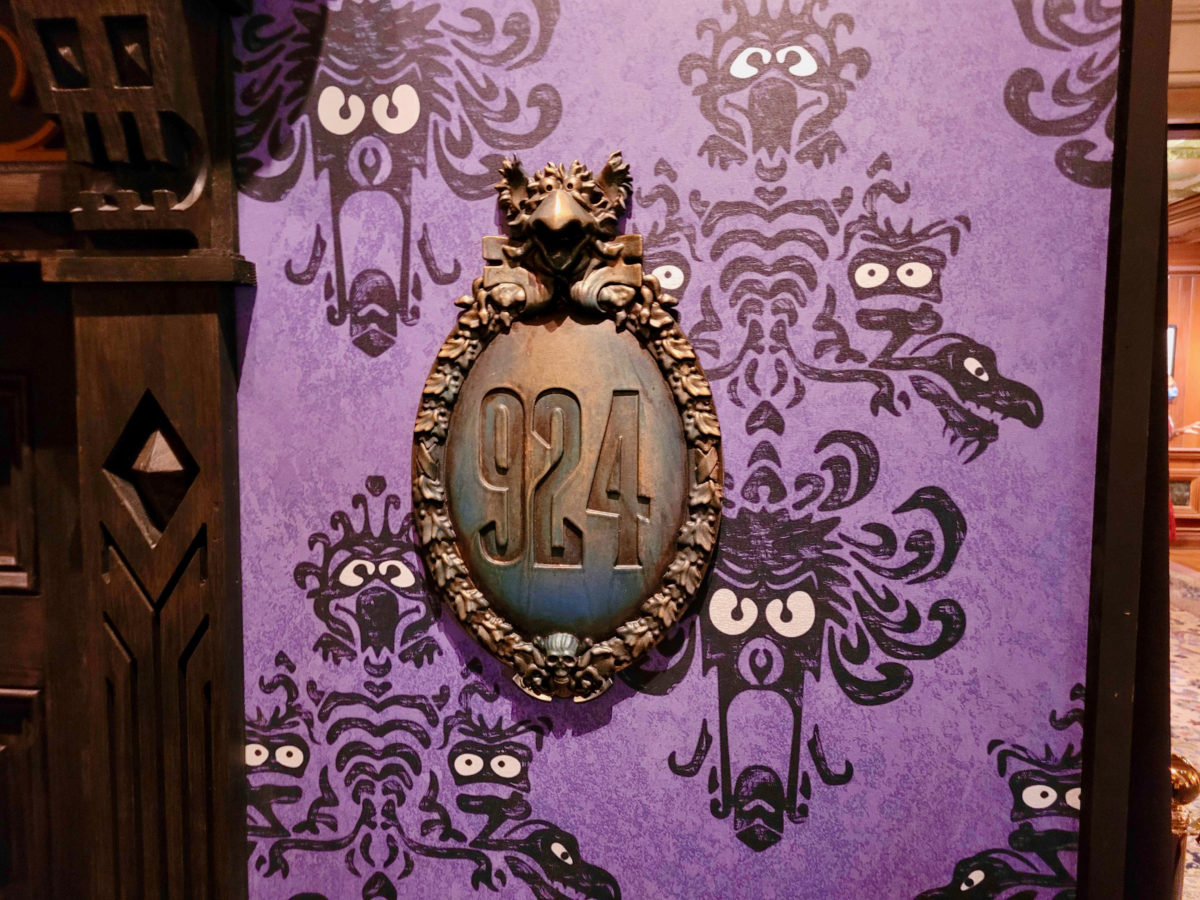 muppets-haunted-mansion-props-21-4452417