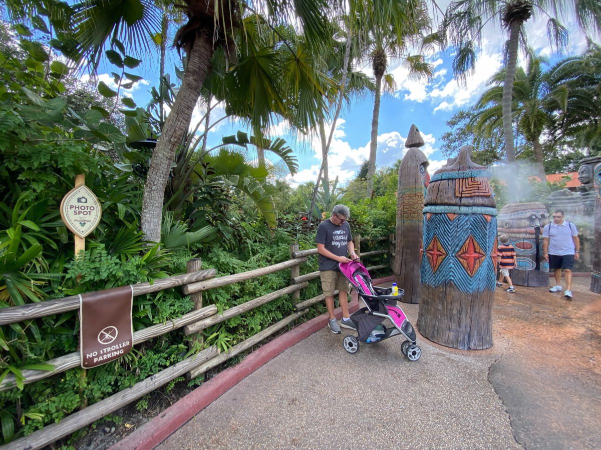 photopass-photo-spot-sign-1