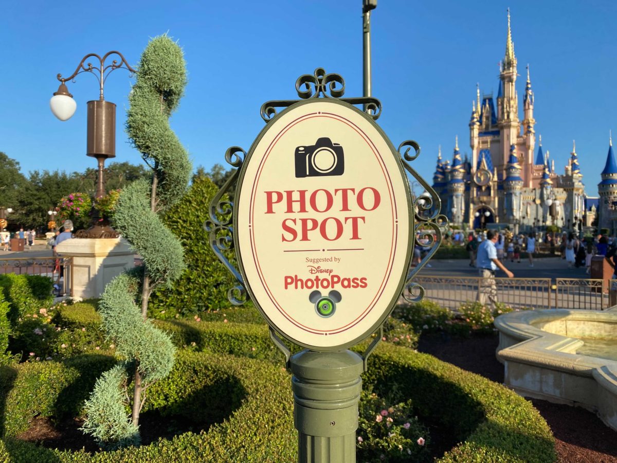 photopass-photo-spot-sign-11