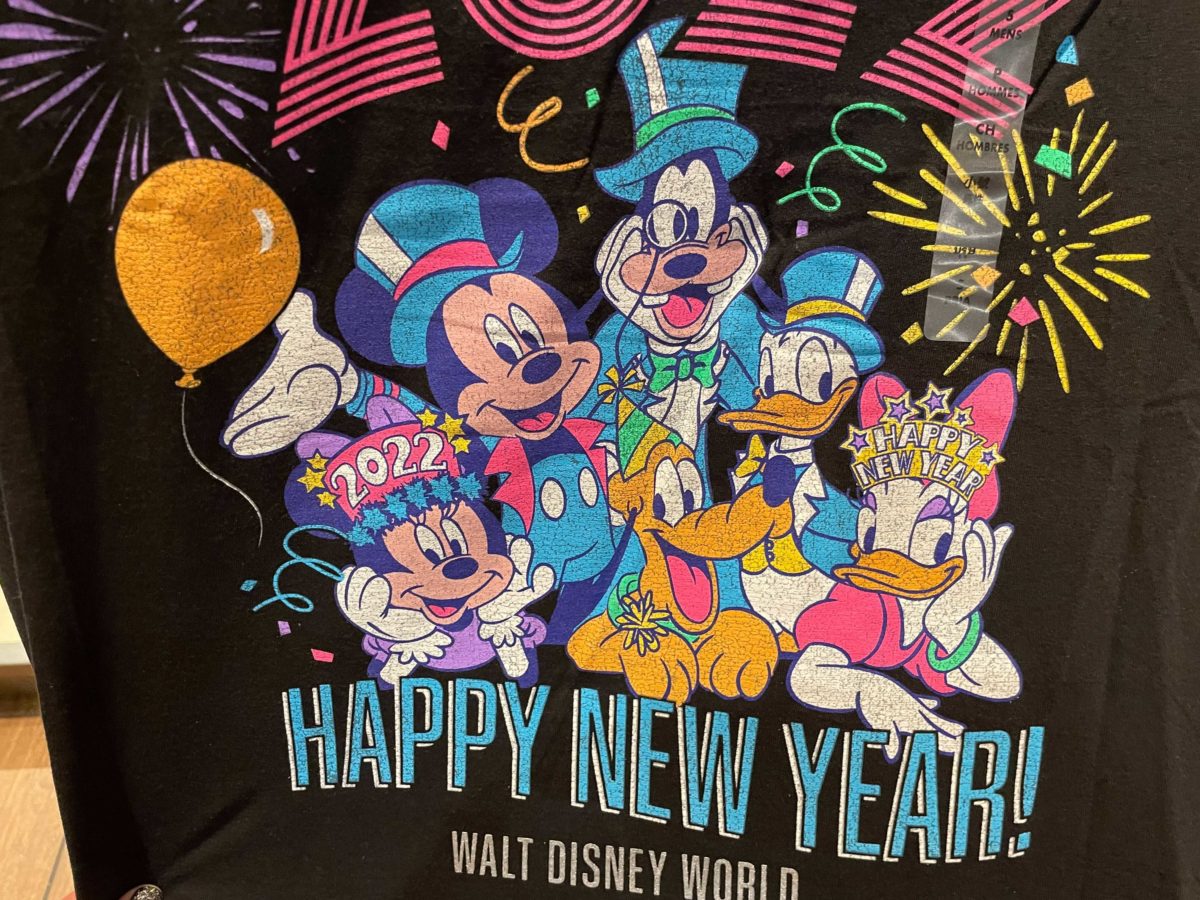 wdw-2022-new-year-tshirt-8-3854348