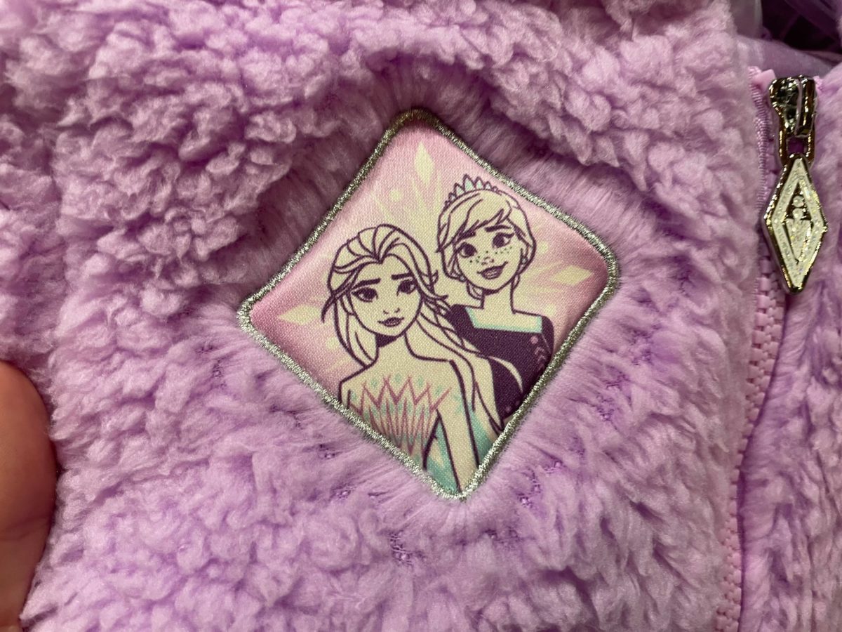 wdw-frozen-sweaters-6-4496197