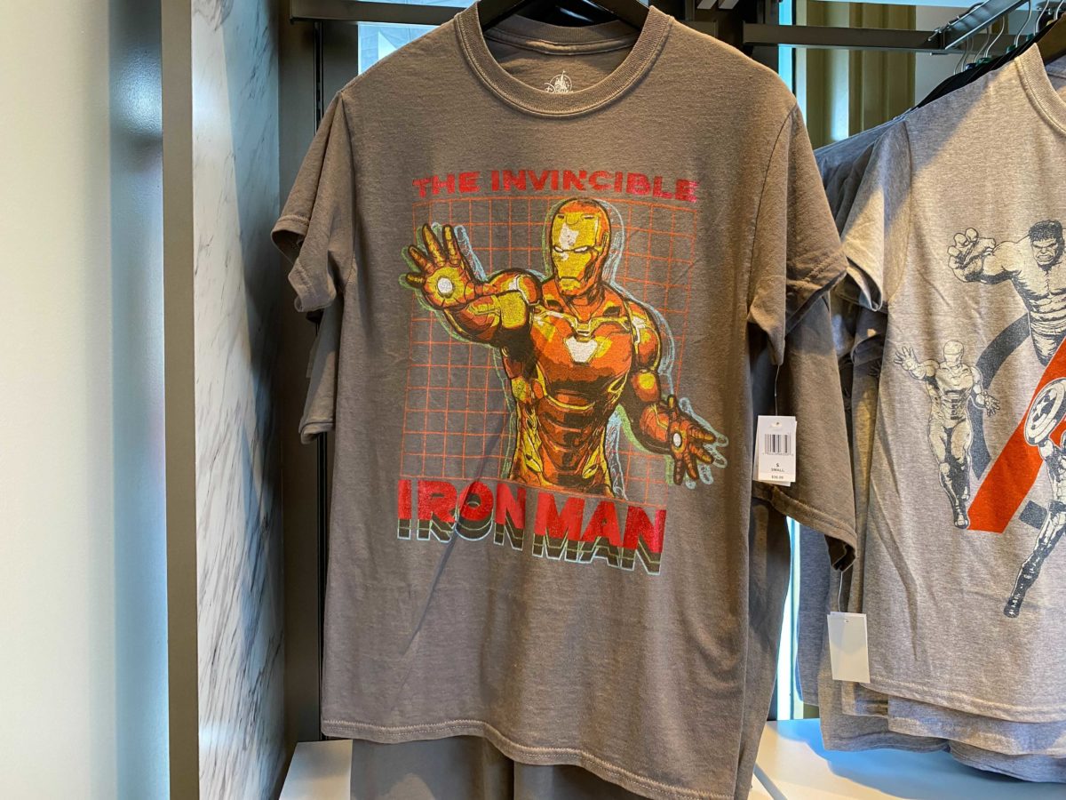 wdw-marvel-invincible-iron-man-tshirt-2-4249982