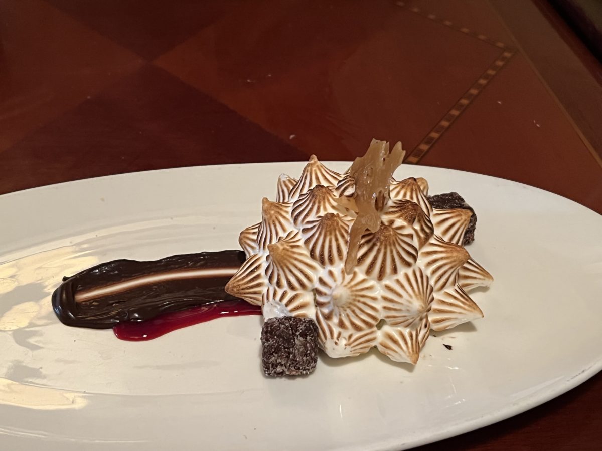 brown-derby-50th-celebration-baked-alaska-2-5801234