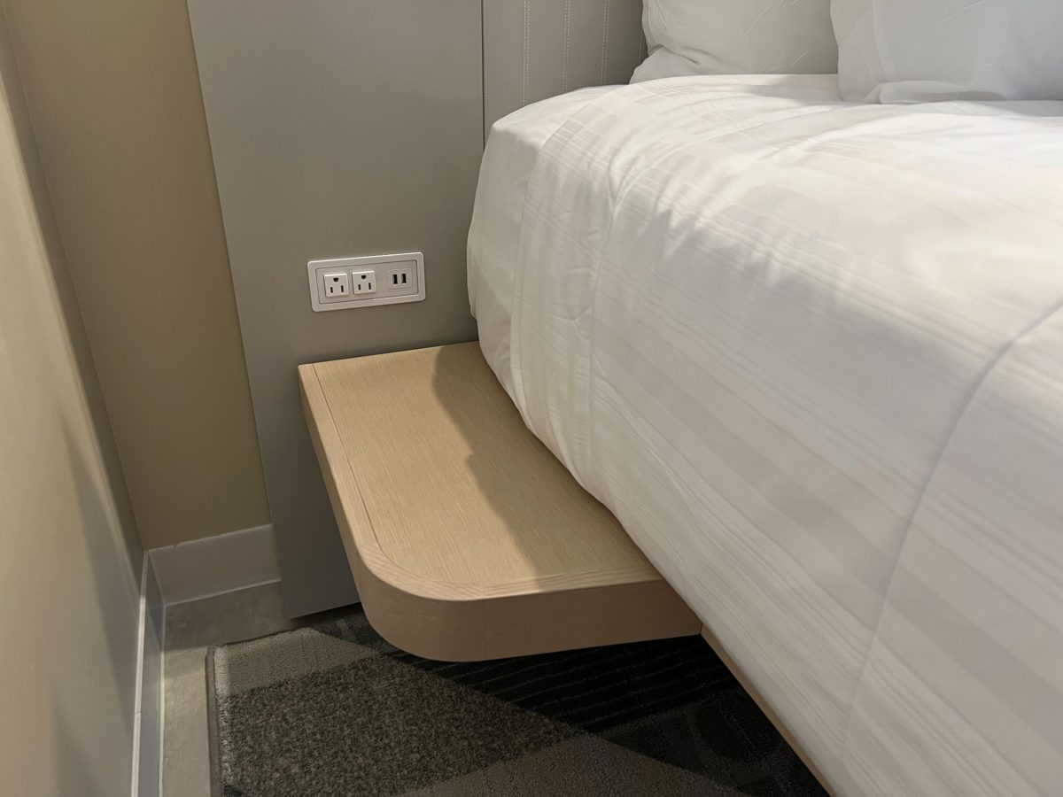 contemporary-incredibles-room-tour-c-14-8174813