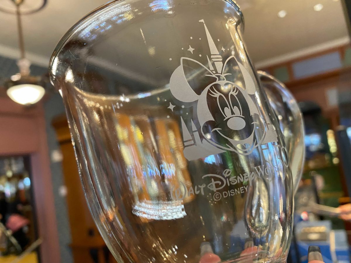 PHOTOS: New 50th Anniversary Glasses by Arribas Brothers Arrive at 