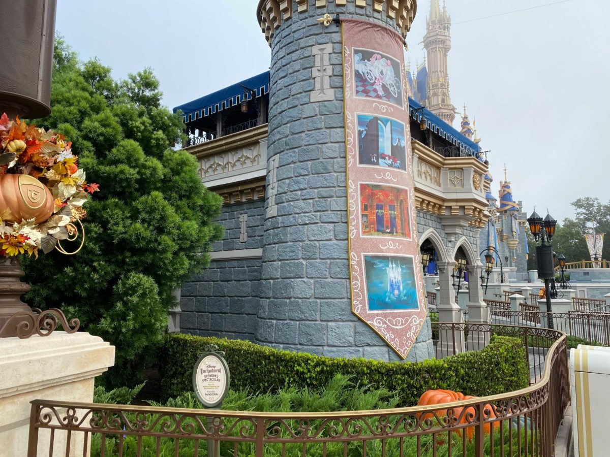disney-enchantment-sign-2-4269810