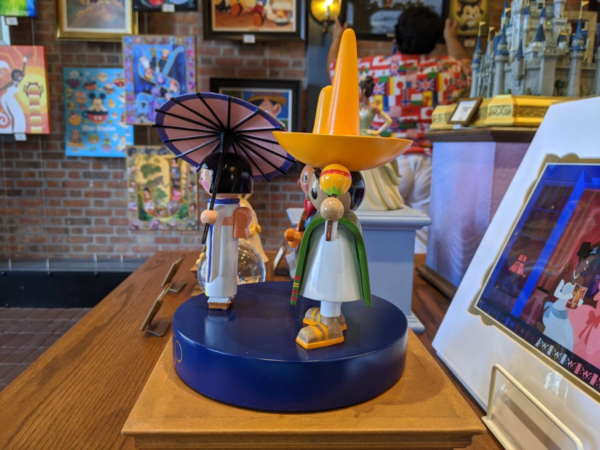 its-a-small-world-50th-figure-114003-7869877