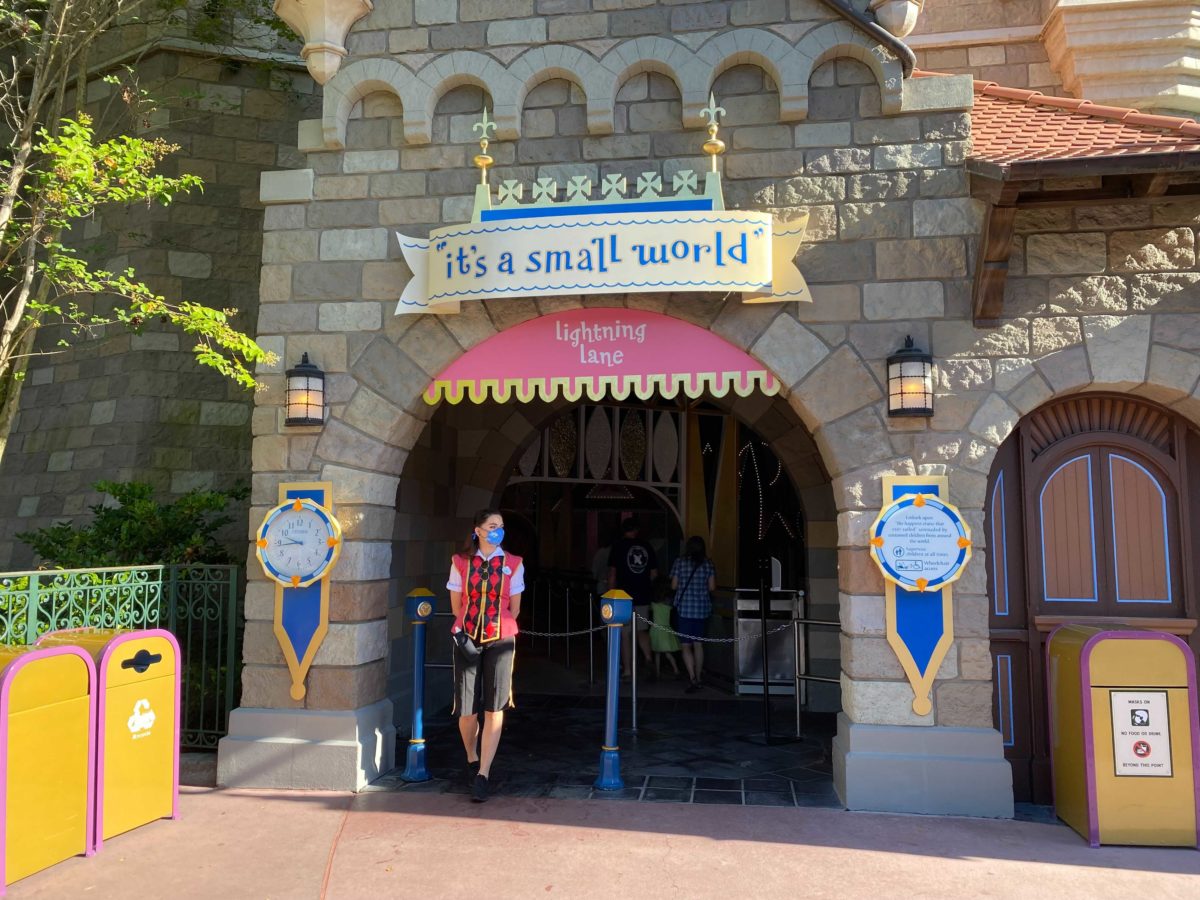 its-a-small-world-lightning-lane-6598246