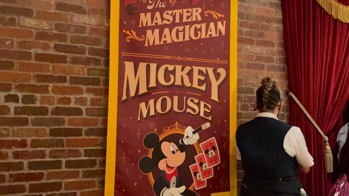 mickey-mouse-town-square-theater-6-6509400