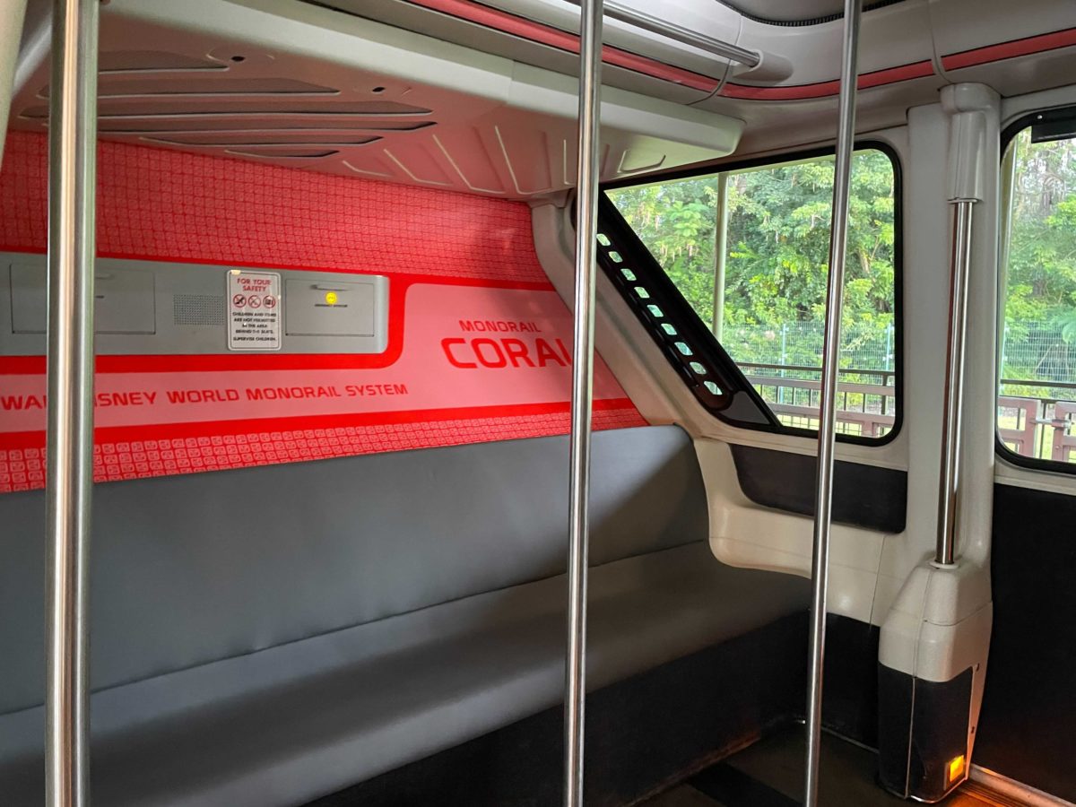 monorail-coral-8-1011893