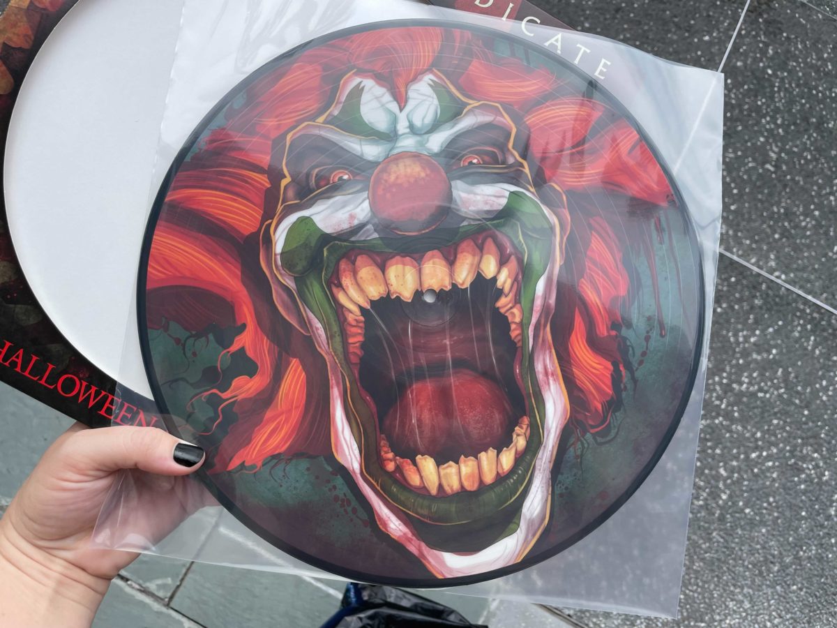 music-of-halloween-horror-nights-jack-the-clown-album-13