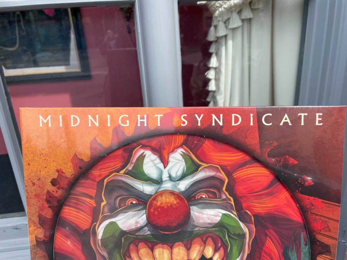 music-of-halloween-horror-nights-jack-the-clown-album-9