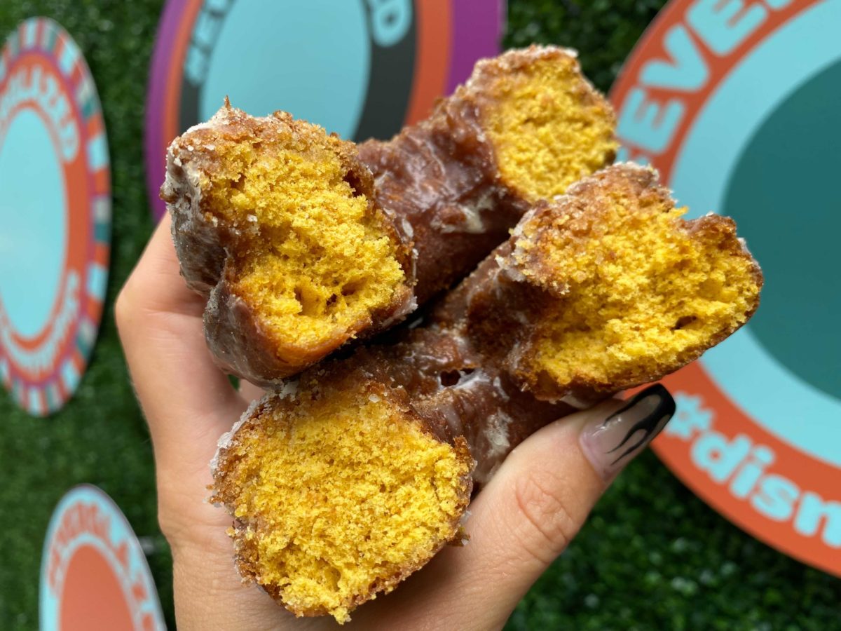 pumpkin-cake-donut-at-everglazed-10-6668676