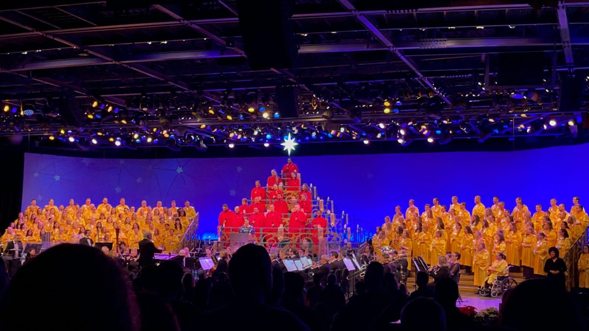 2021-epcot-candlelight-processional-2-4711570