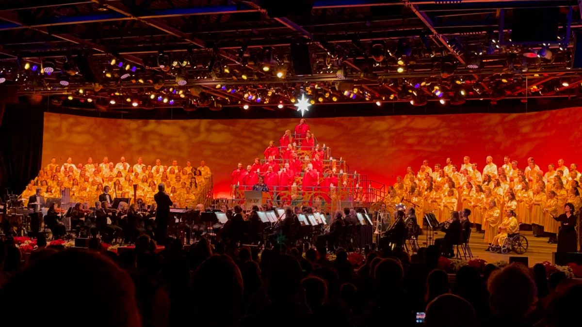 2021-epcot-candlelight-processional-5-8413180