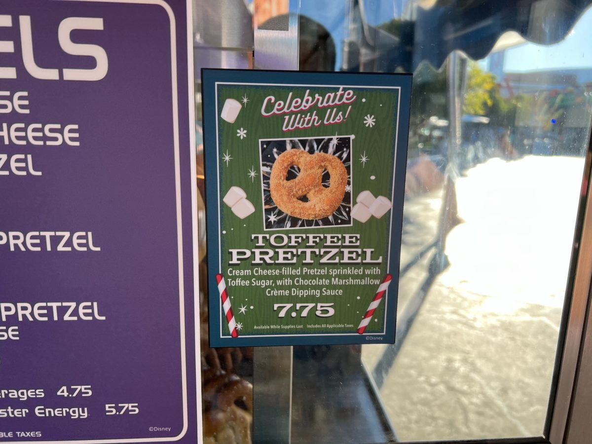 dl-holiday-toffee-pretzel-4-1941823