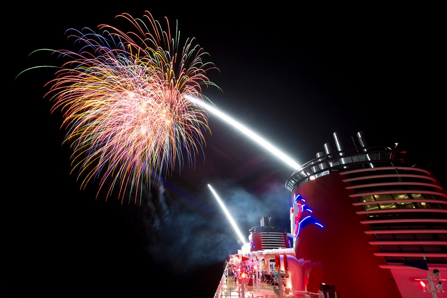 disney-cruise-line-fireworks-1427898