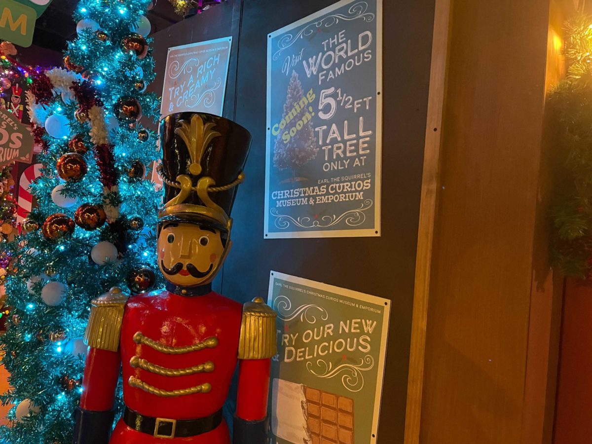 usf-2021-holiday-tribute-store-59-1767748