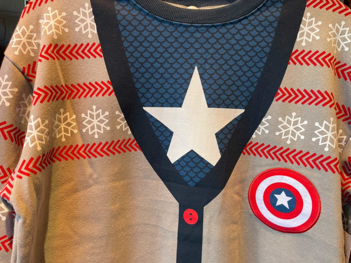 wdw-marvel-holiday-captain-america-sweater-3-3705670
