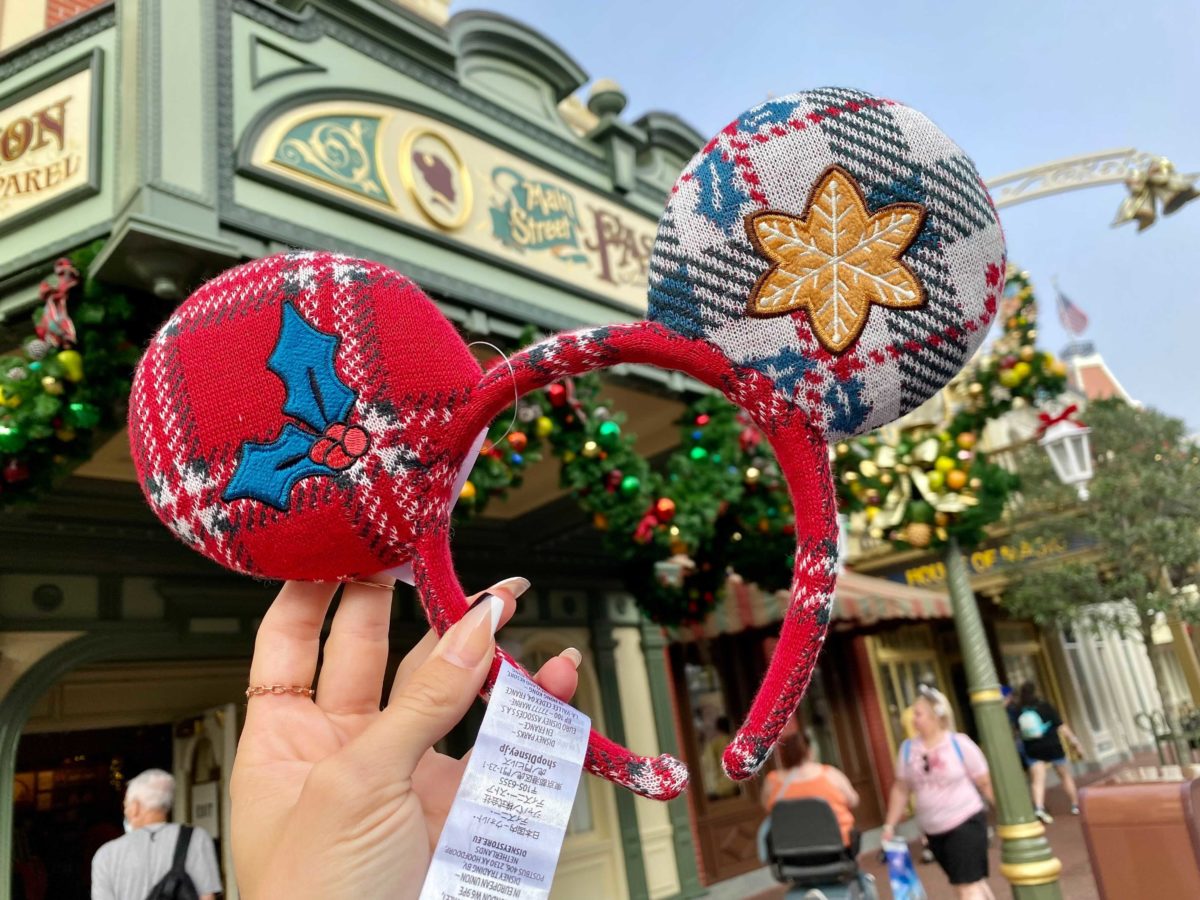 wdw-spirit-jersey-holiday-mickey-ear-headband-9-8737568