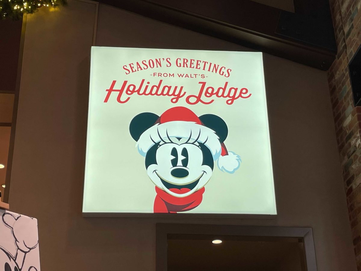 world-of-disney-holiday-decorations-t101800-477-6044493