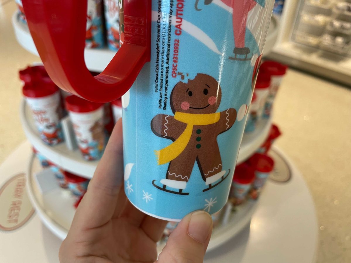 cabana-bay-holiday-mug-9-7039957