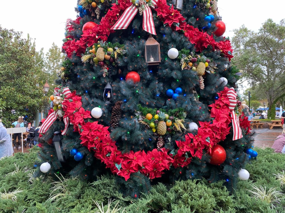 epcot-christmas-decorations-d-52-3156002