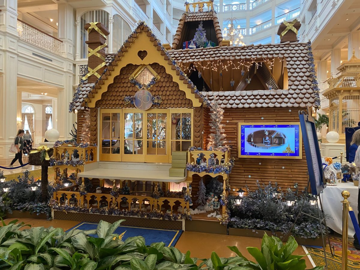 grand-floridian-gingerbread-house-2021-19-5864468