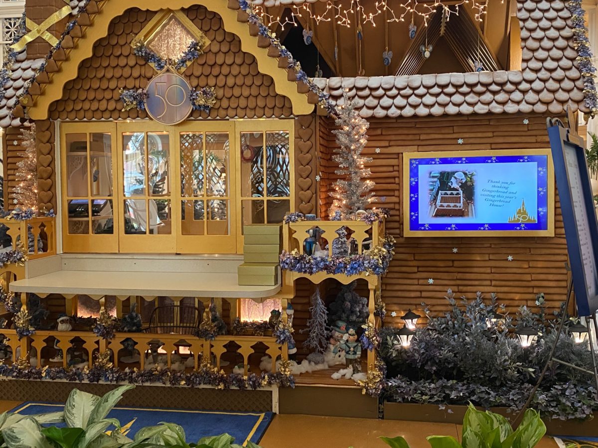 grand-floridian-gingerbread-house-2021-21-8001399