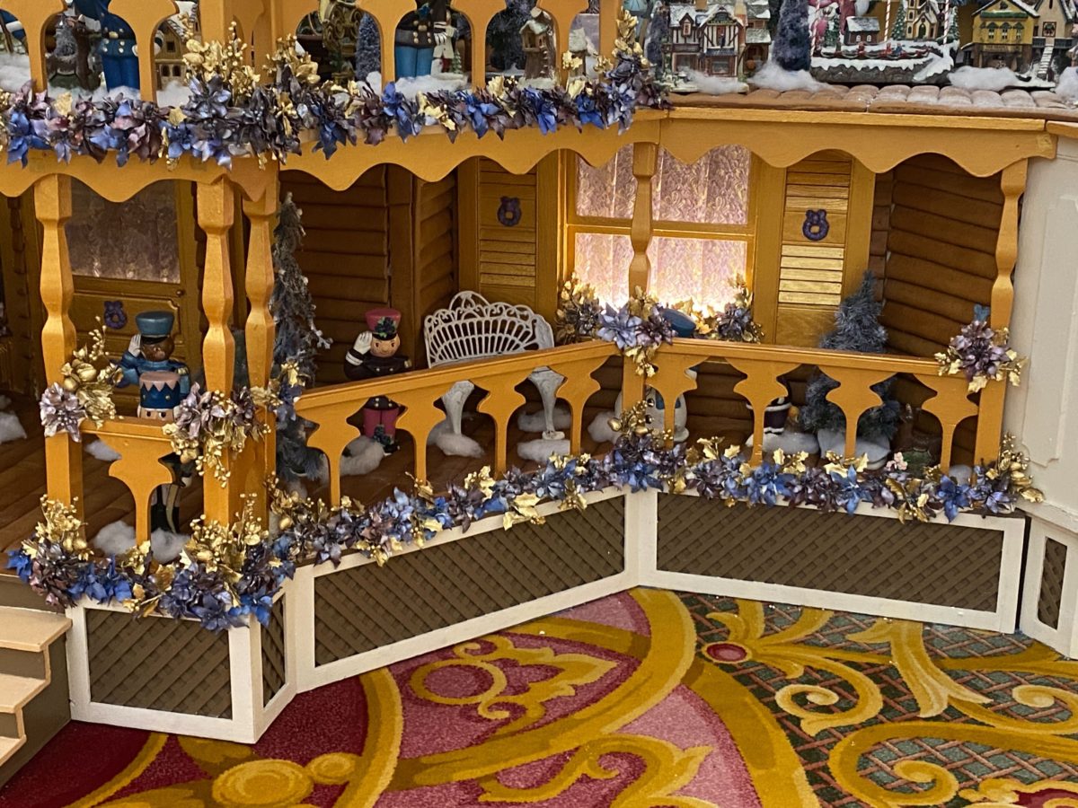 grand-floridian-gingerbread-house-2021-34-2252850