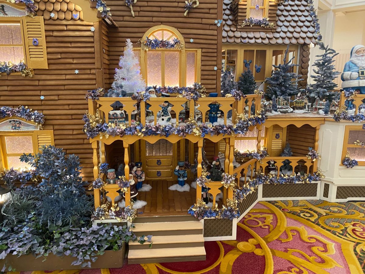 grand-floridian-gingerbread-house-2021-4-5609147
