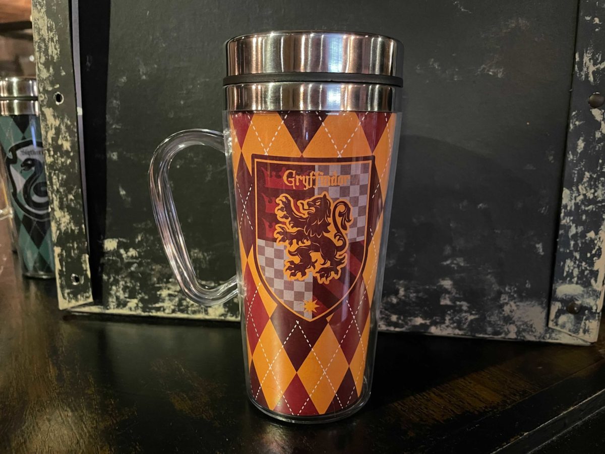 hogwarts-house-sippers-travel-mugs-20-4590026