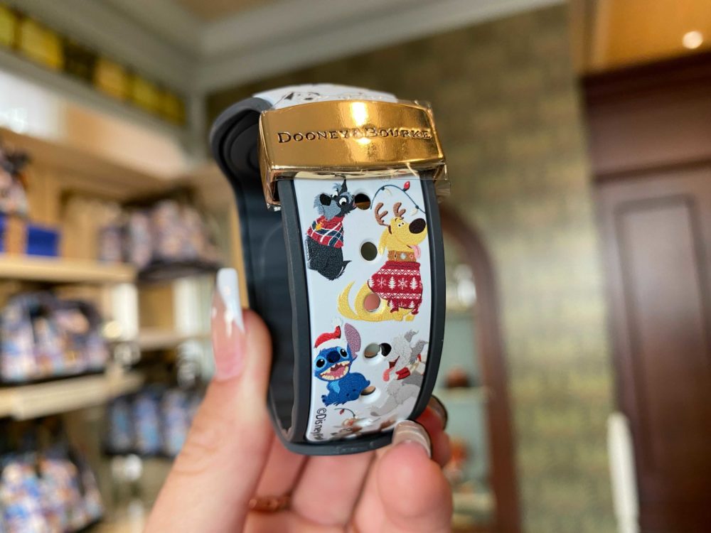 PHOTOS New Limited Edition Dooney Bourke Holiday Dogs MagicBand