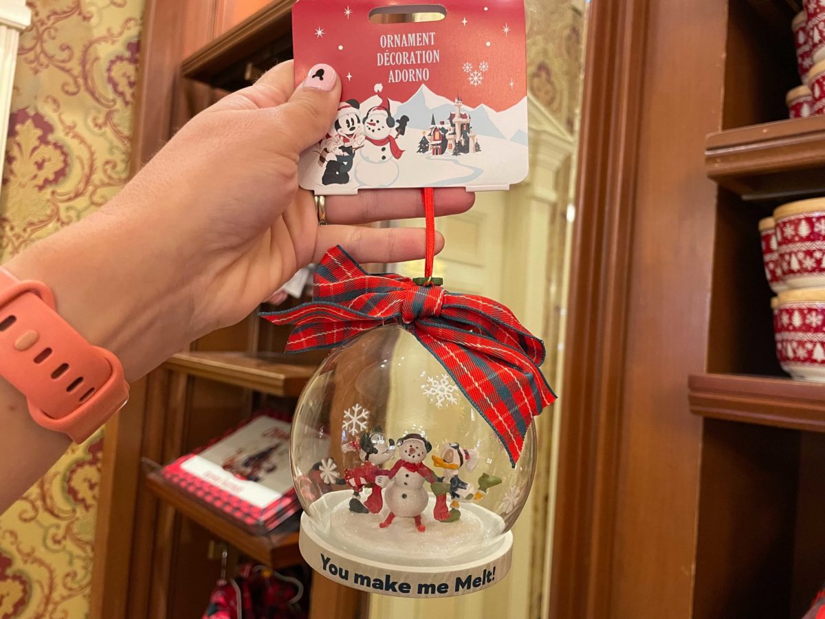 holiday-merchandise-71-2-6554065