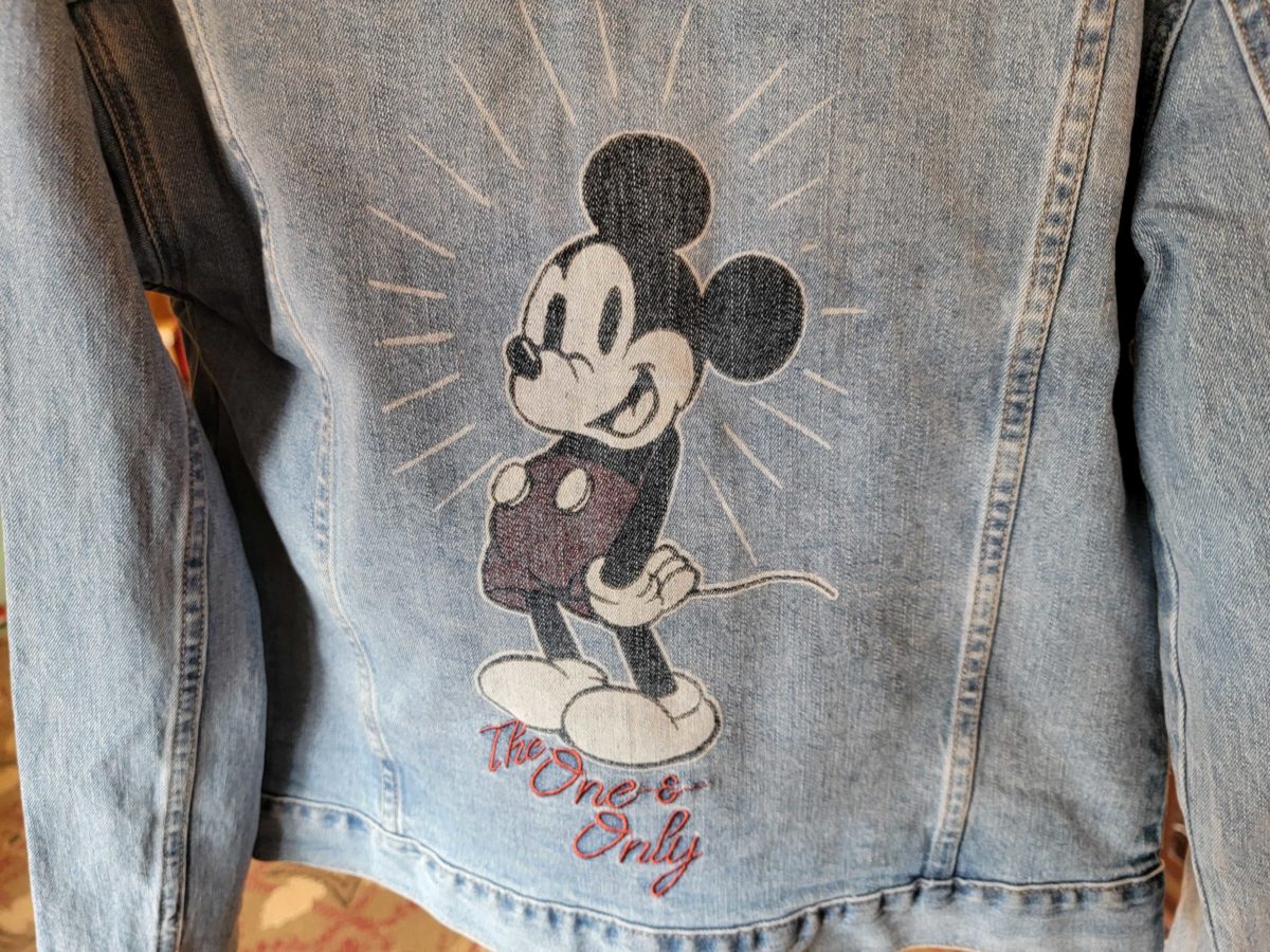 mickey-denim-jackets-112518-4184395