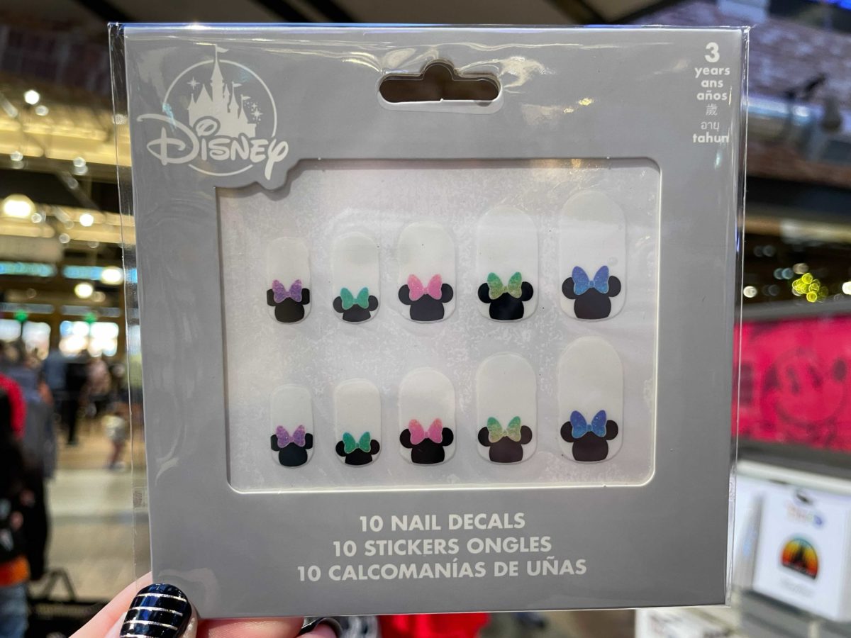 nail-decals-8-8346887