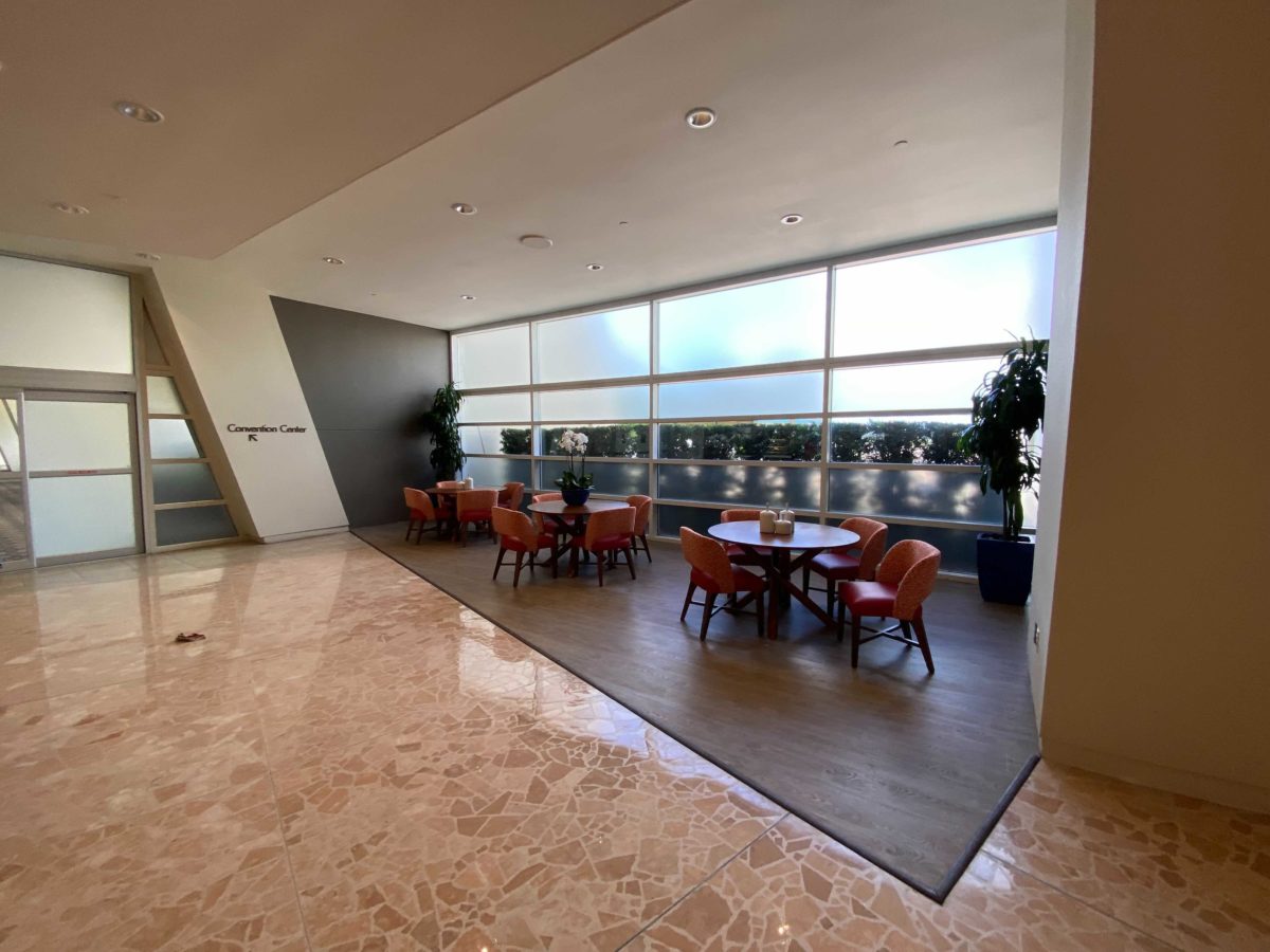 new-contemporary-lobby-decor-7-3153983