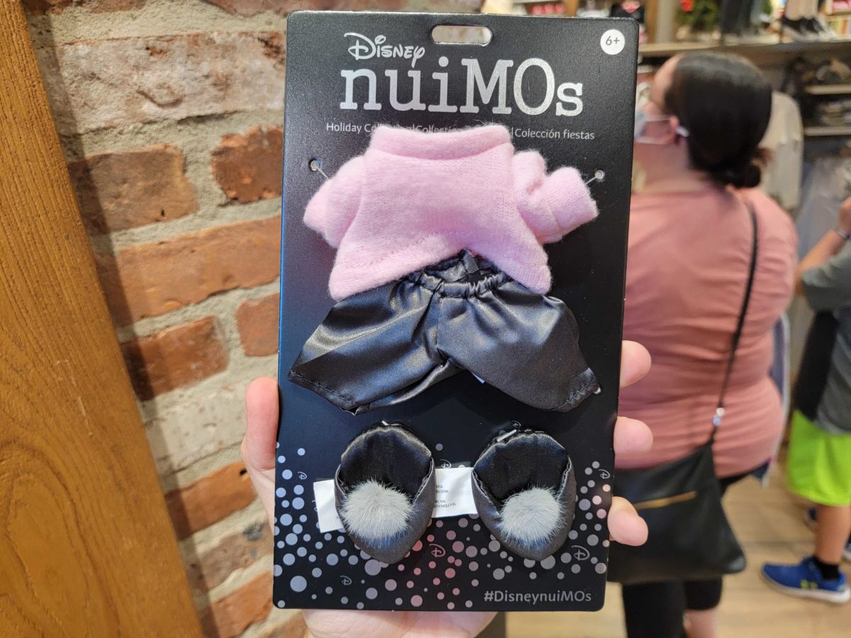 nuimos-holiday-apparel-collection-dl-7