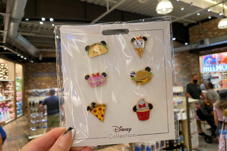 Food Pins Ears And Photos 4 Pins Disney I’m Here For The .. 