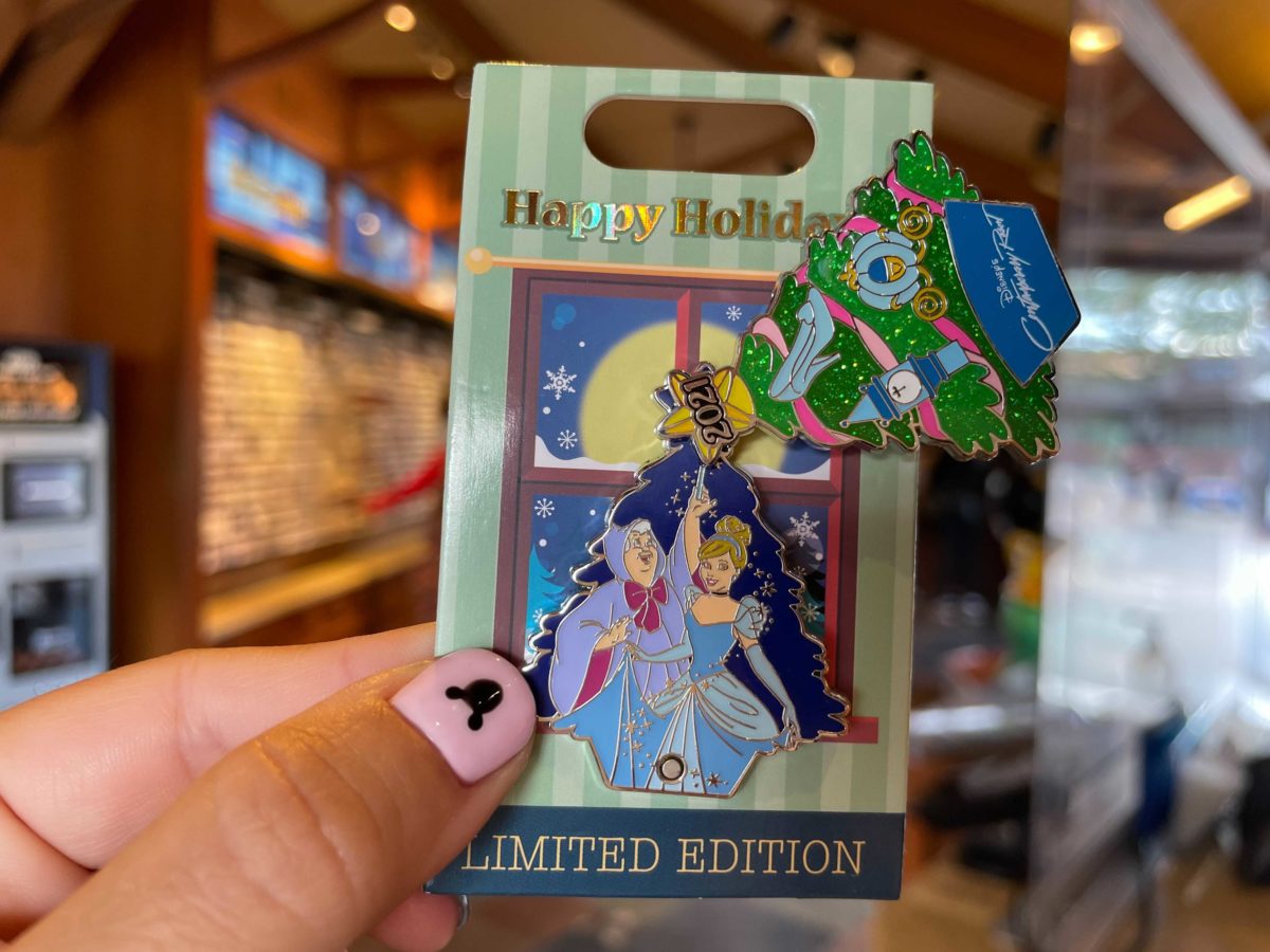wdw-holiday-pins-53-5852621