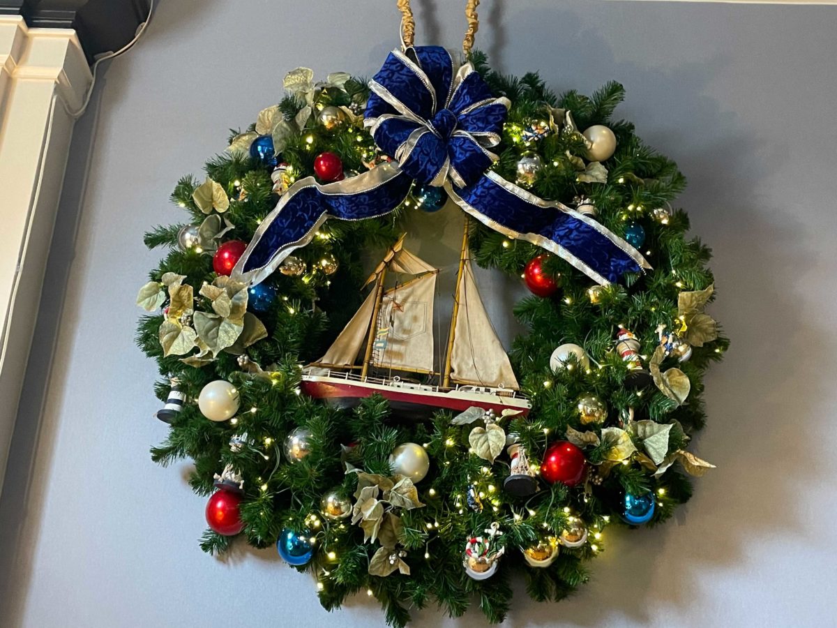 yacht-club-christmas-decorations-19-5694236