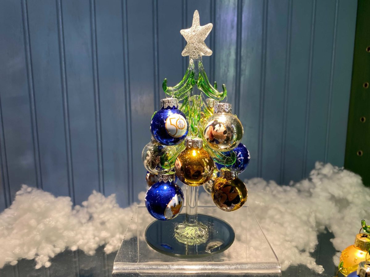 50th-tree-ornament-set-1