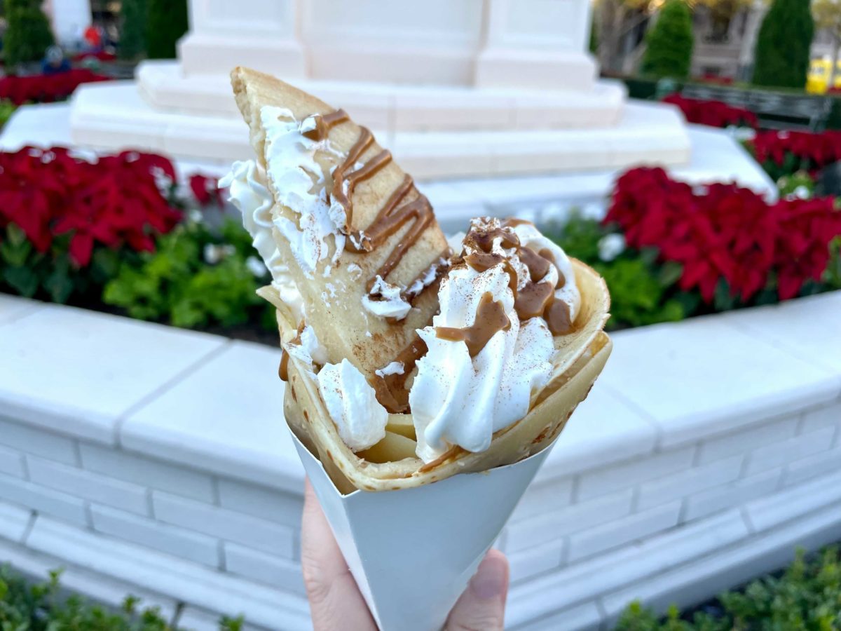 universal-orlando-central-park-crepes-cinnamon-cookie-butter-review-10-5823327