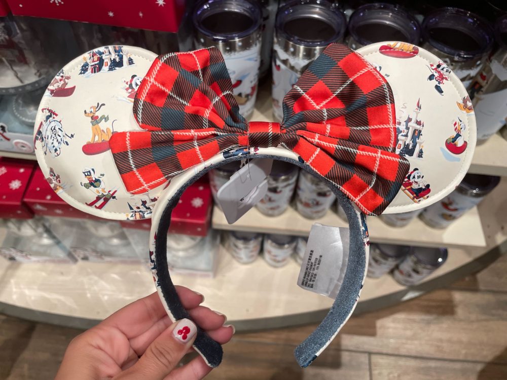 wdw-walts-holiday-lodge-minnie-ear-headband-2-2329715