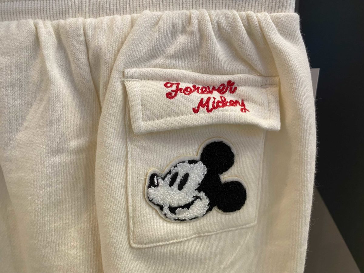 wdw-youth-forever-mickey-sweatpants-4-9584161