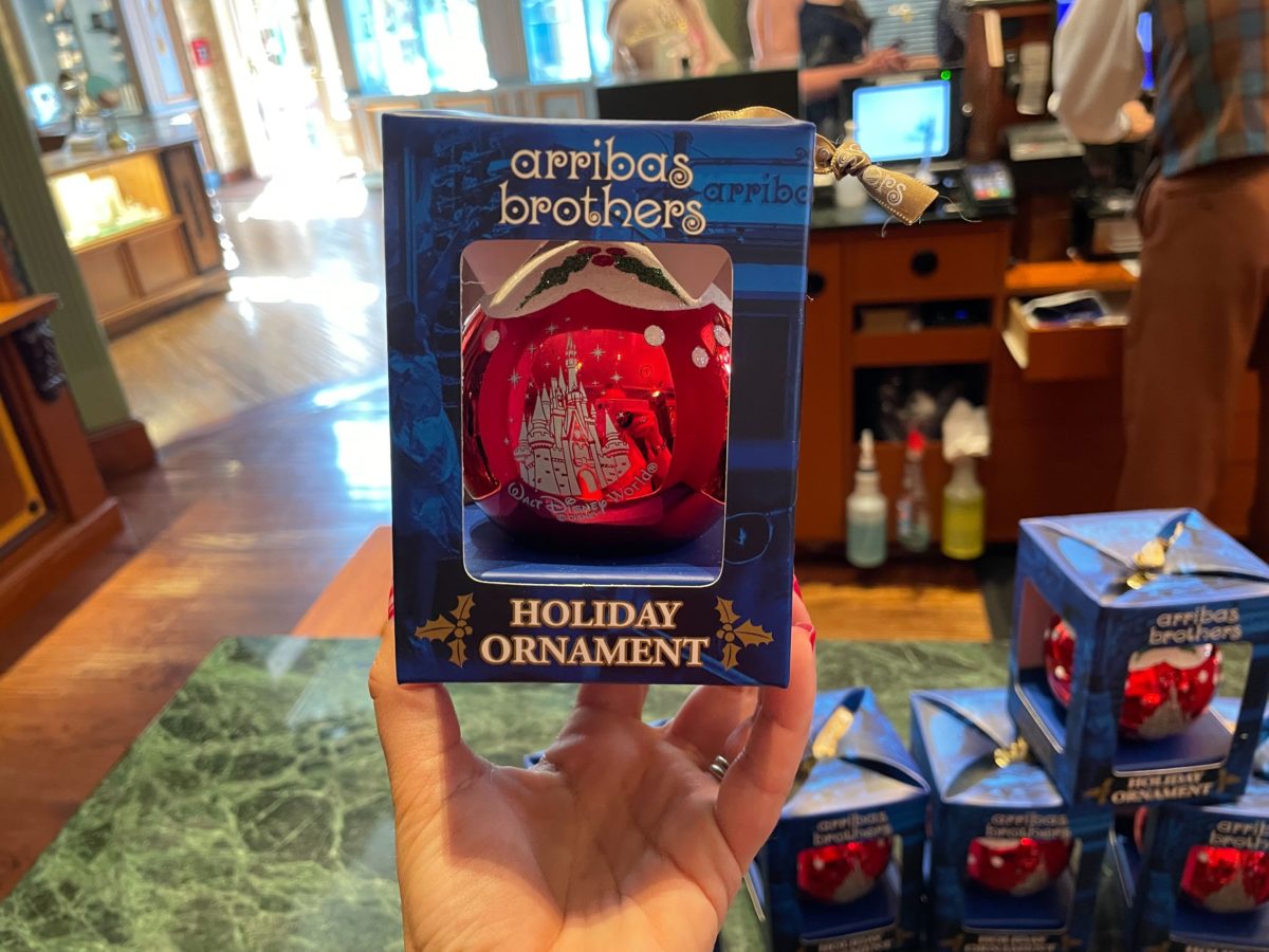 arribas-brothers-cinderella-castle-red-ornament-4